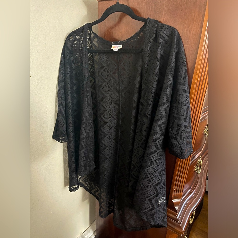 Lularoe Black Lace Mid Sleeve Open Cardigan Size Medium.